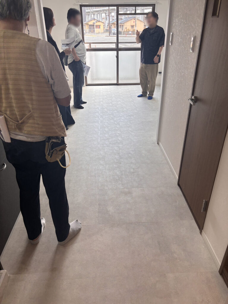 物件見学会の様子1